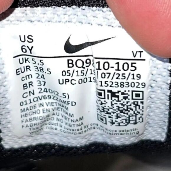 Nike Air Max Tailwind IV "White Black Crimson" BQ9810-105 Youth 6 - Picture 10 of 11